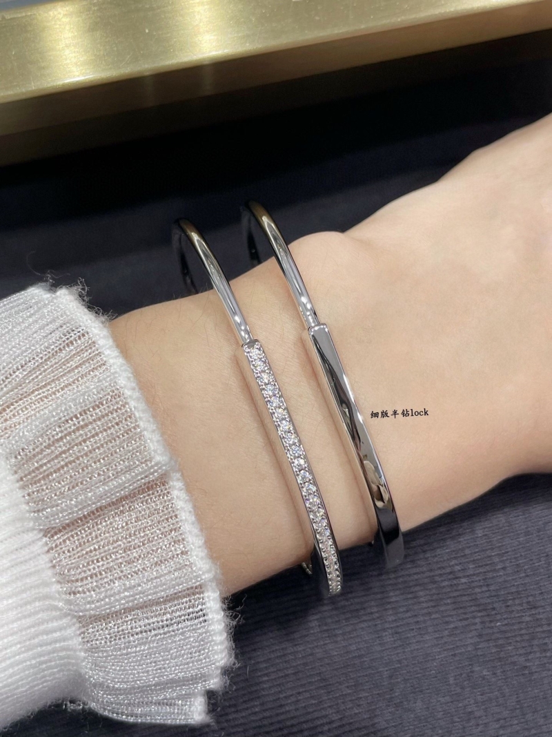 T*f*ny bracelets